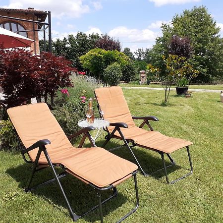 Ferienwohnung Cascina Volpona Case Bruciate Exterior foto