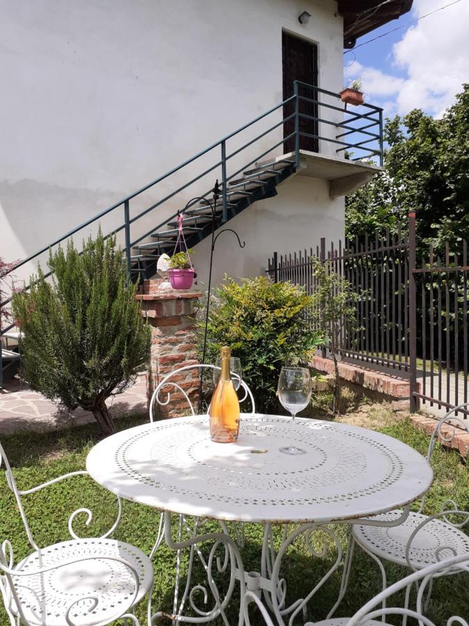 Ferienwohnung Cascina Volpona Case Bruciate Exterior foto